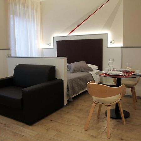 Ferienwohnung Monolocale Di Via Mameli Verona Exterior foto